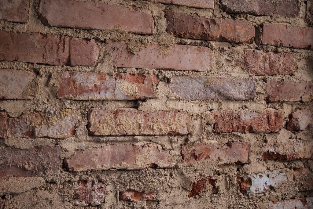 Subsidence cracking
